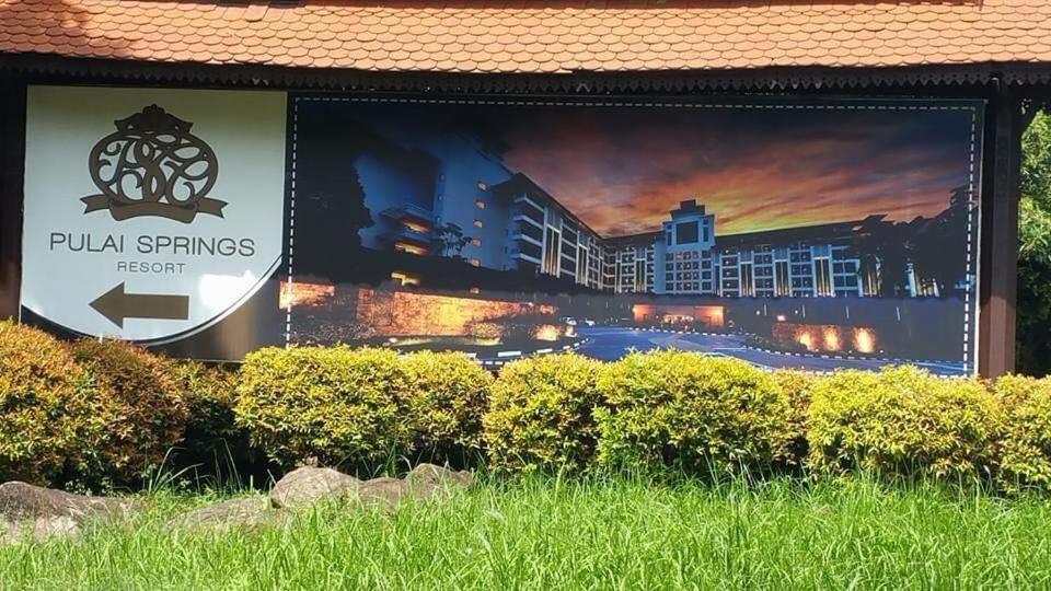 Garden View Pulai Springs Resort Skudai Bagian luar foto